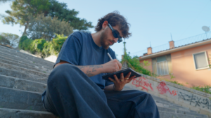 ragazzo_scale